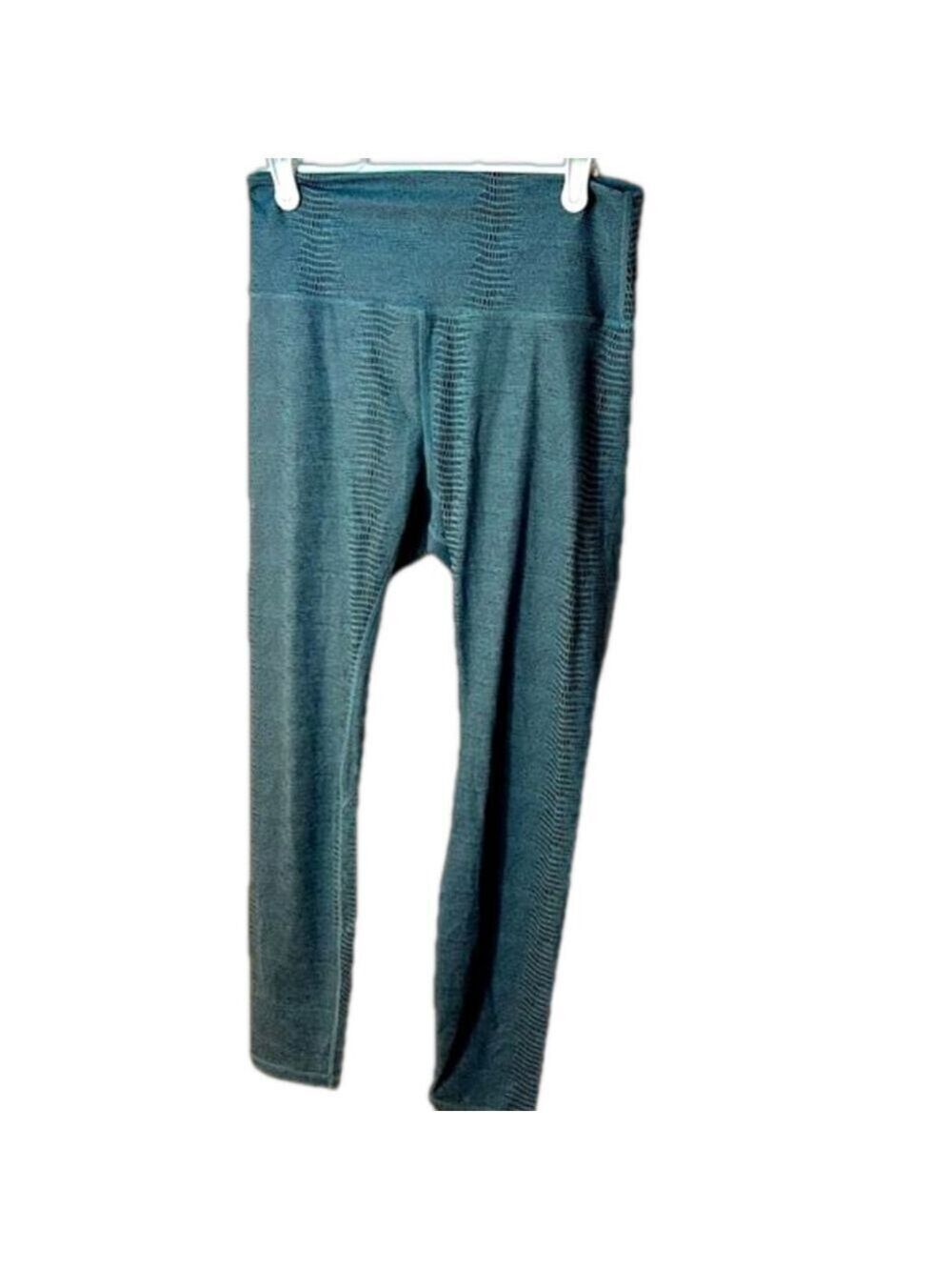 Zyia Active Blue Patterned Leggings Size 8 to 10